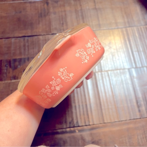 Pyrex Bowl - Picture 5 of 7